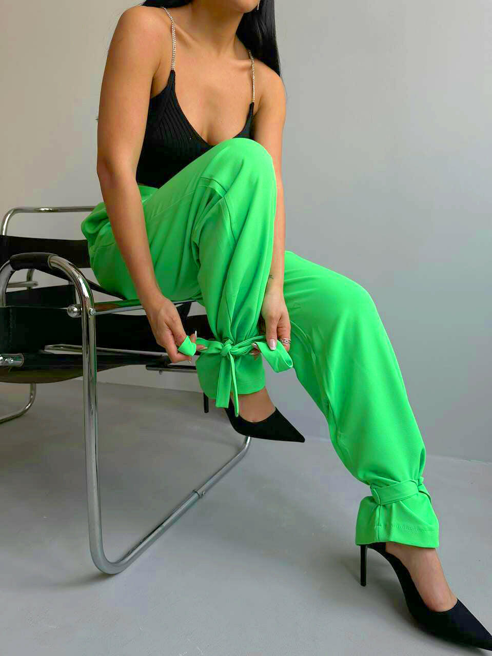 Ankle Tie High Waisted Trousers in Green - Noxlook