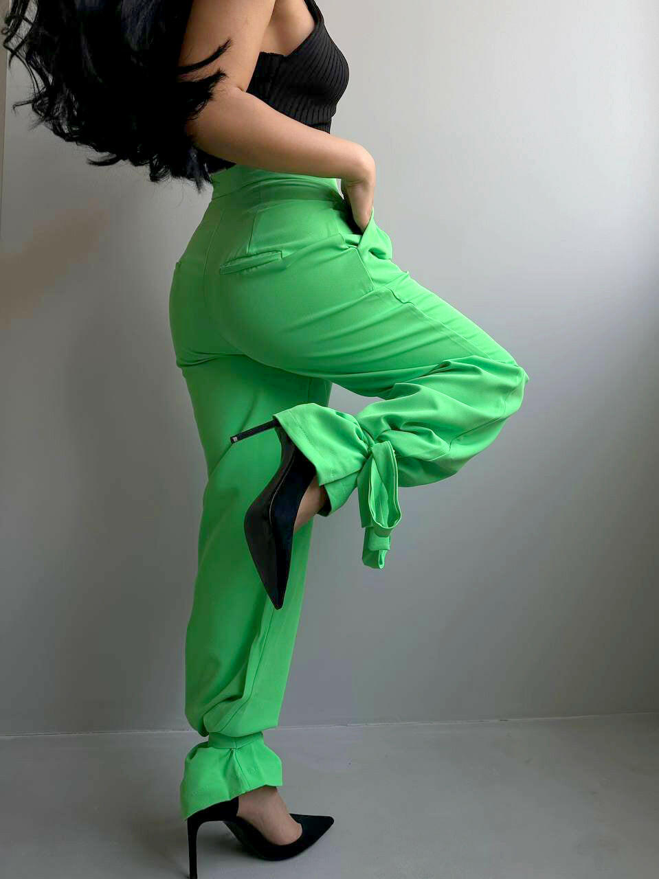 Ankle Tie High Waisted Trousers in Green - Noxlook.