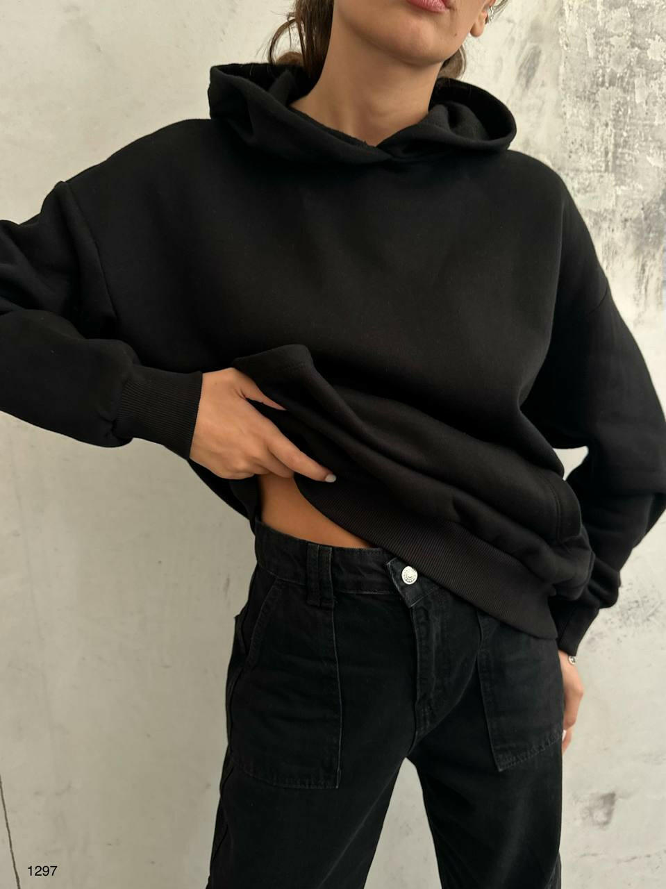 Back Printed Hoodie Sweatshirt in Black - Noxlook