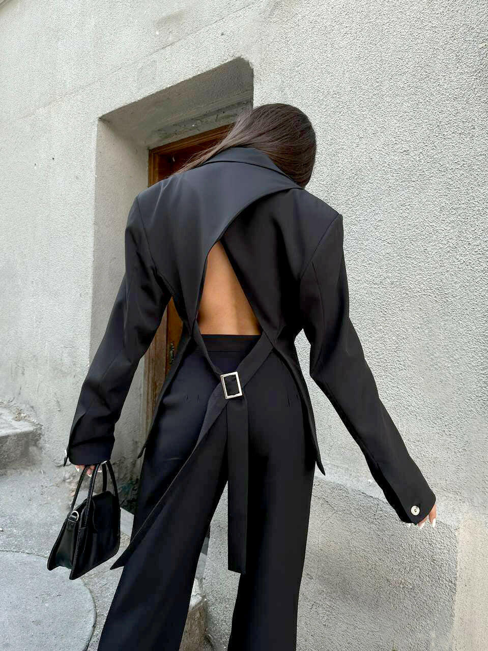 Backless Tie Up Decollete Blazer Jacket in Black - Noxlook