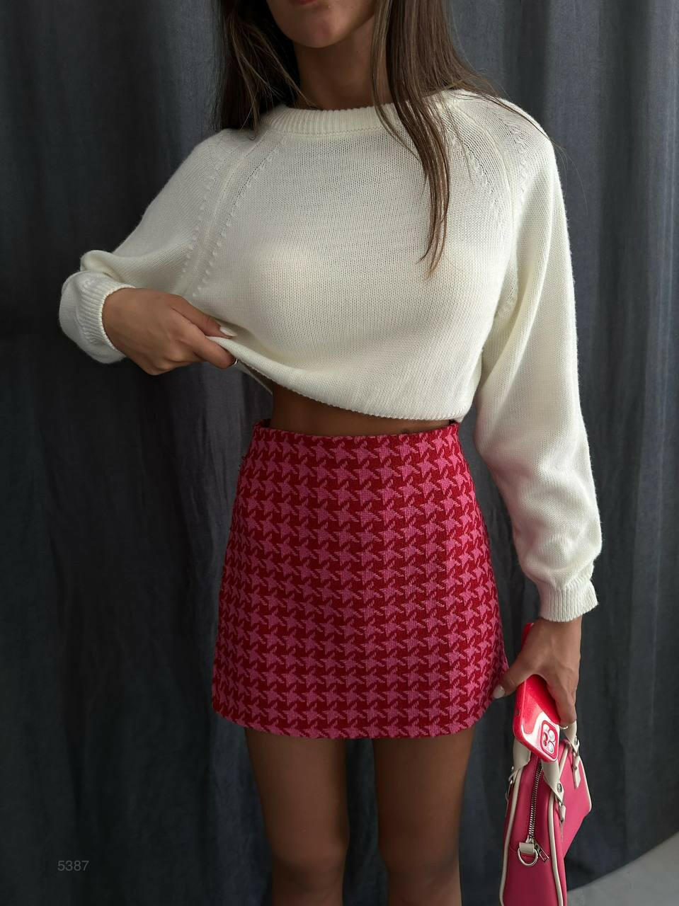 Crowfoot Pattern Mini Skirt in Fuchsia - Noxlook