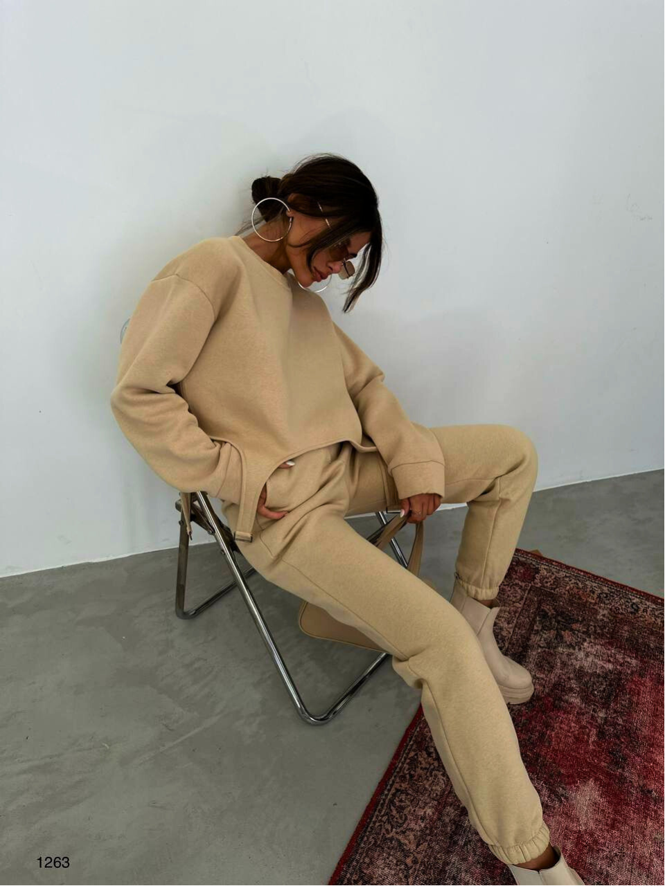 Oval Cut Matching Sweat Suits in Beige - Noxlook