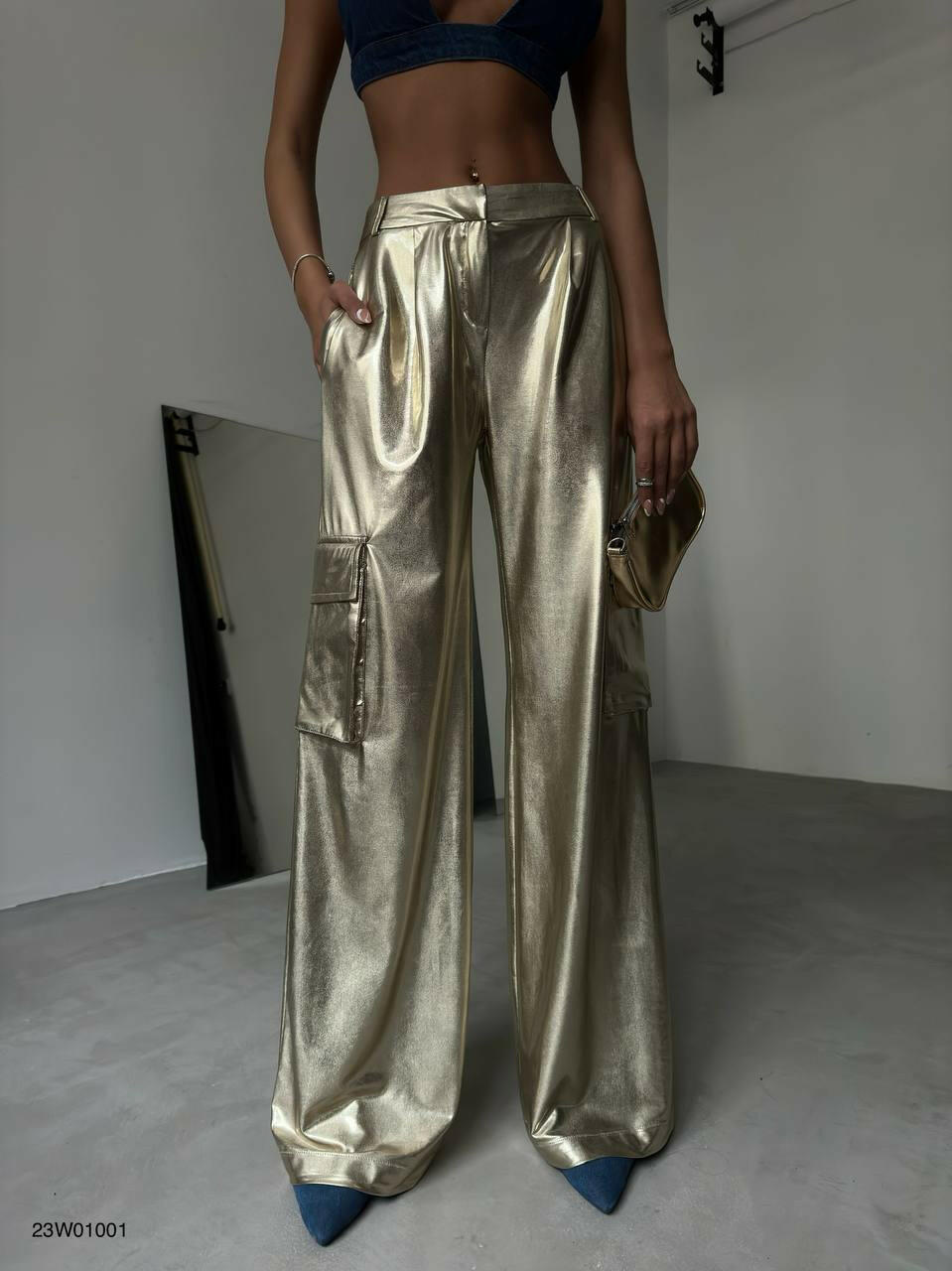 Cargo Pocket Metallic Pants for women - Gold